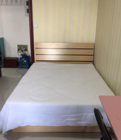 電梯高層 單間家具齊全拎包入住 月租1200